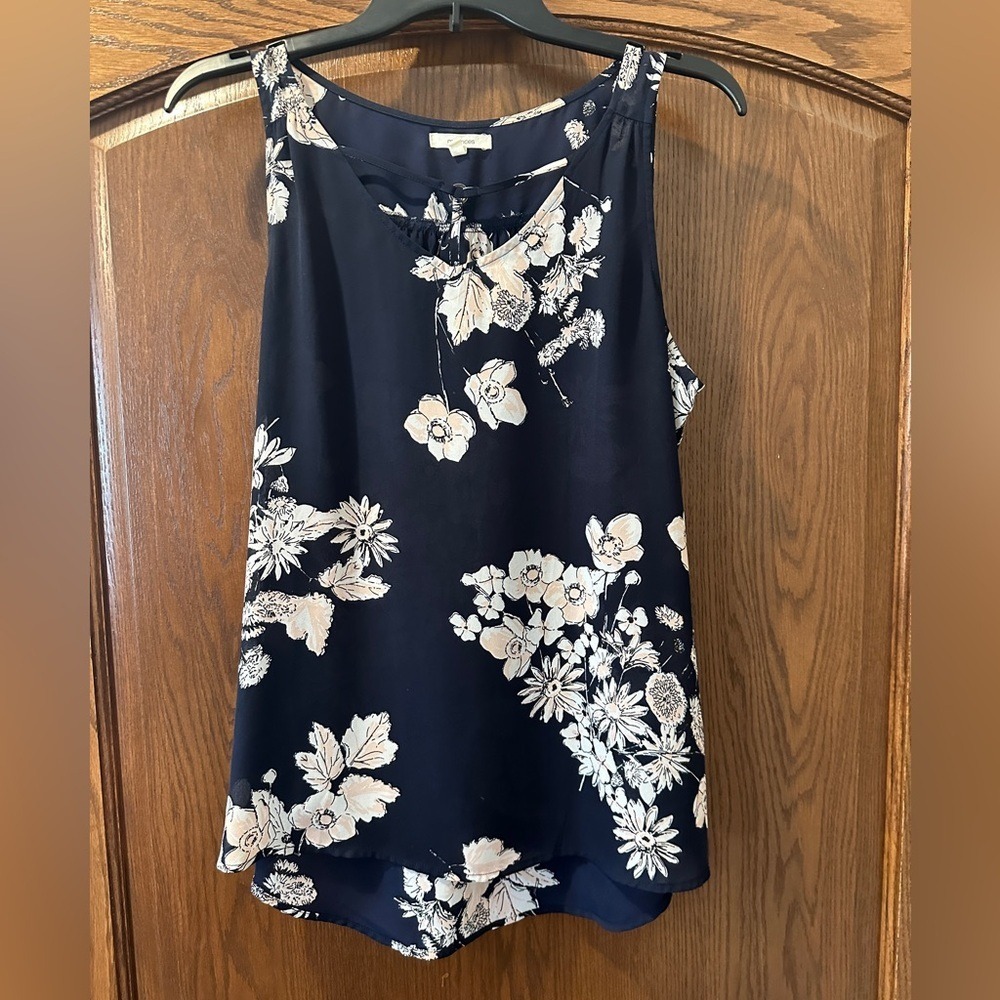 Maurices Navy Blue Floral‎ Sleeveless Blouse O-Ring Scoop Neck Top